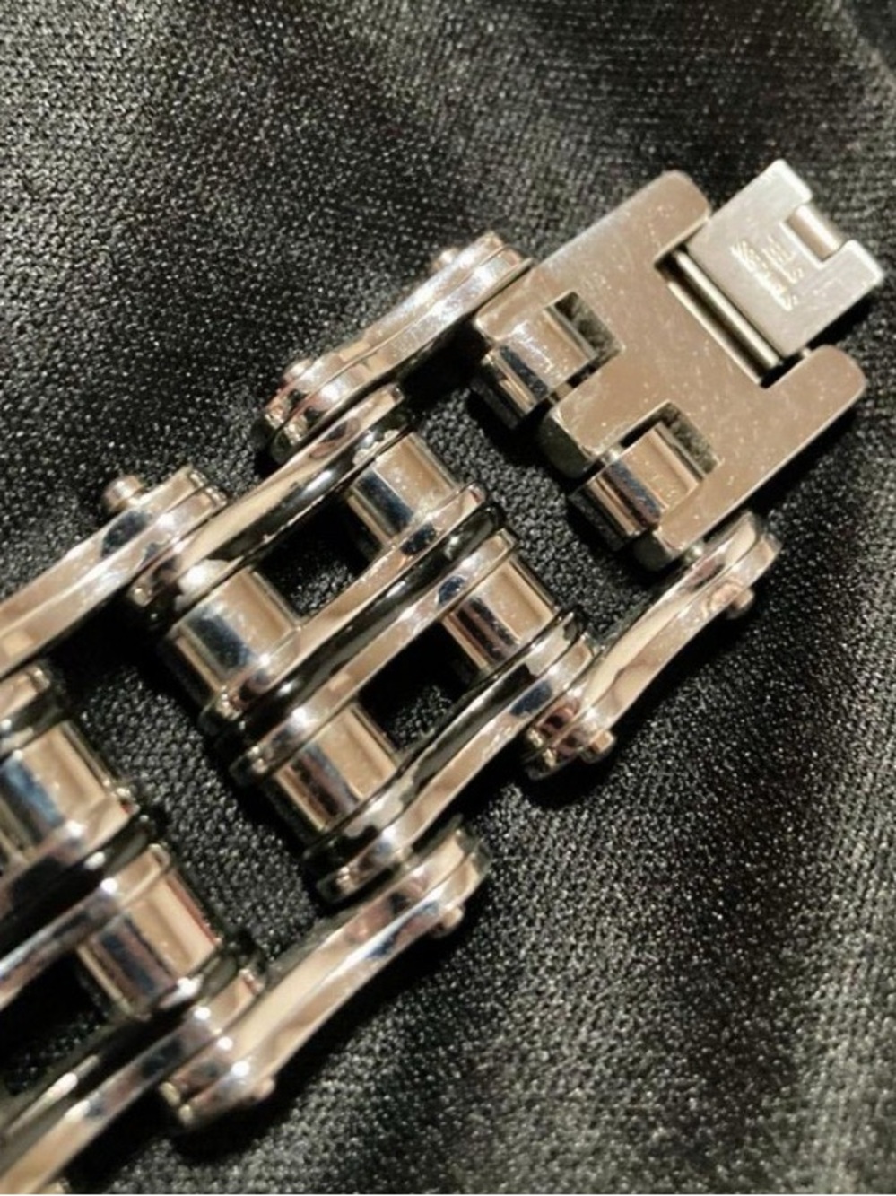 Men’s Silver-Tone Chain Link Watch Bracelet — Bold Mechanical Style